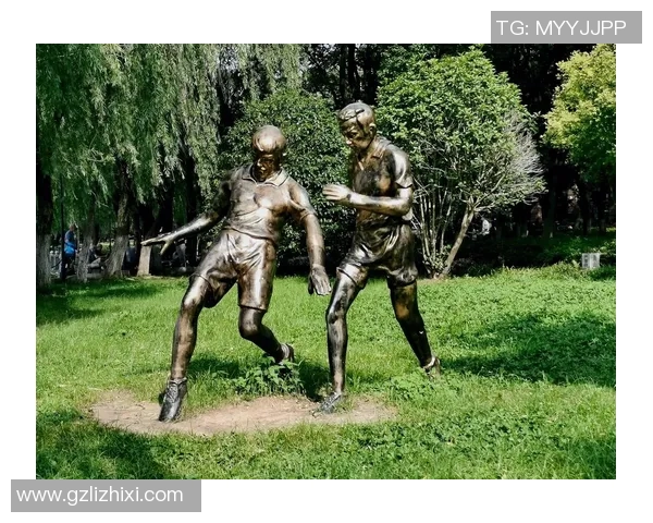 足球明星雕塑公园的魅力探秘与足球文化的深度融合之旅